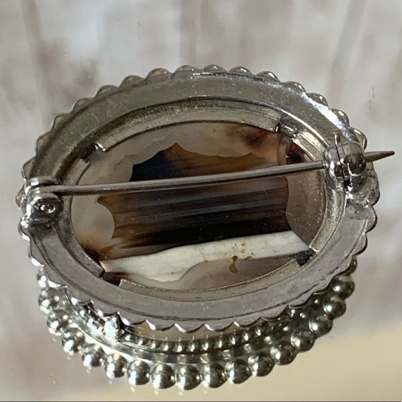 Unique Brown Stoned Pin - Picture 4 of 5